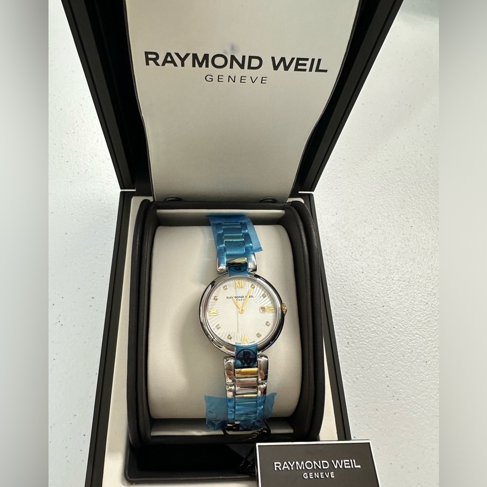 Raymond Weil Women's Shine Stainless Steel White Mother of Pearl Dial Watch